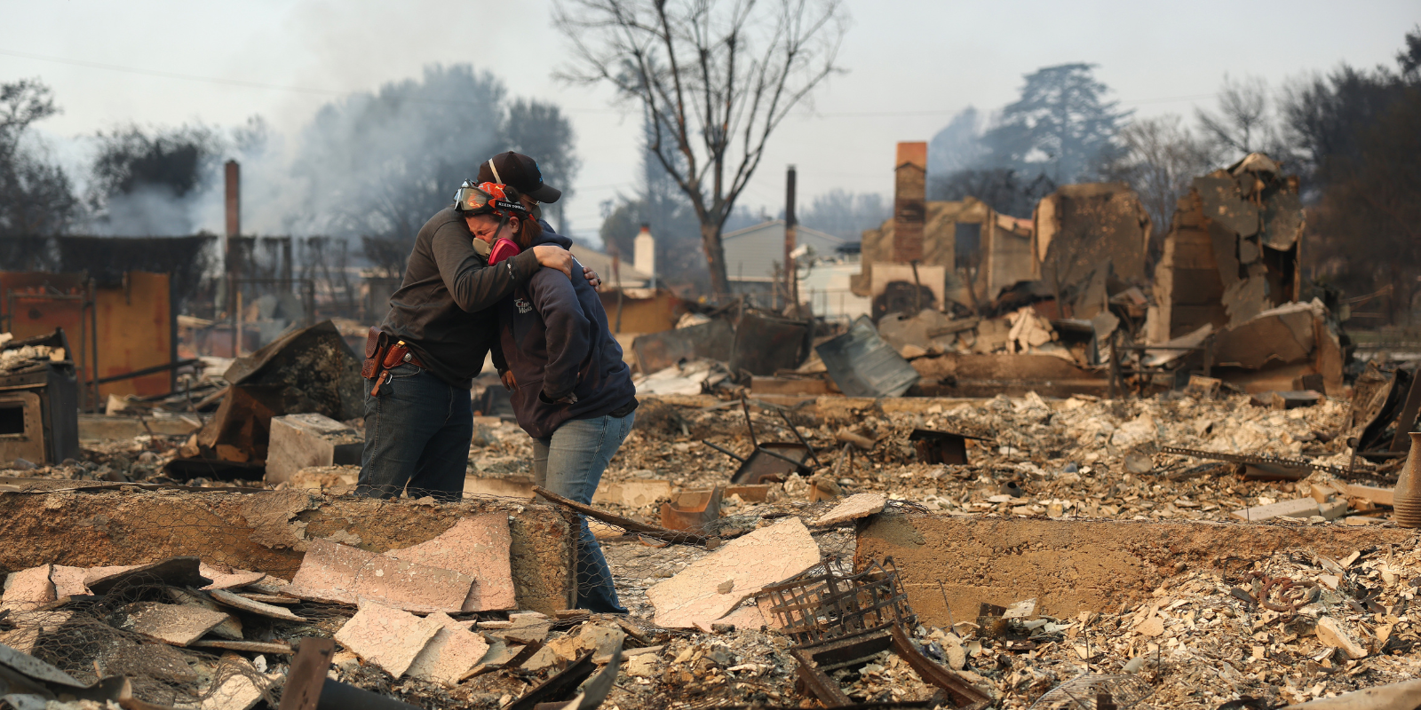 AFSCME member loses home to wildfire — and continues to serve 