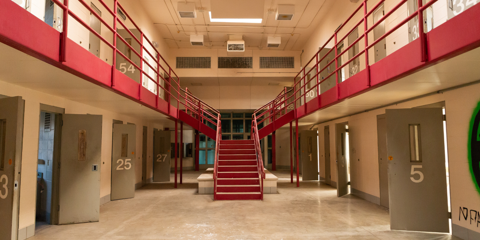 AFSCME Council 31 report spotlights dangers of illegal drugs in Illinois’ prisons