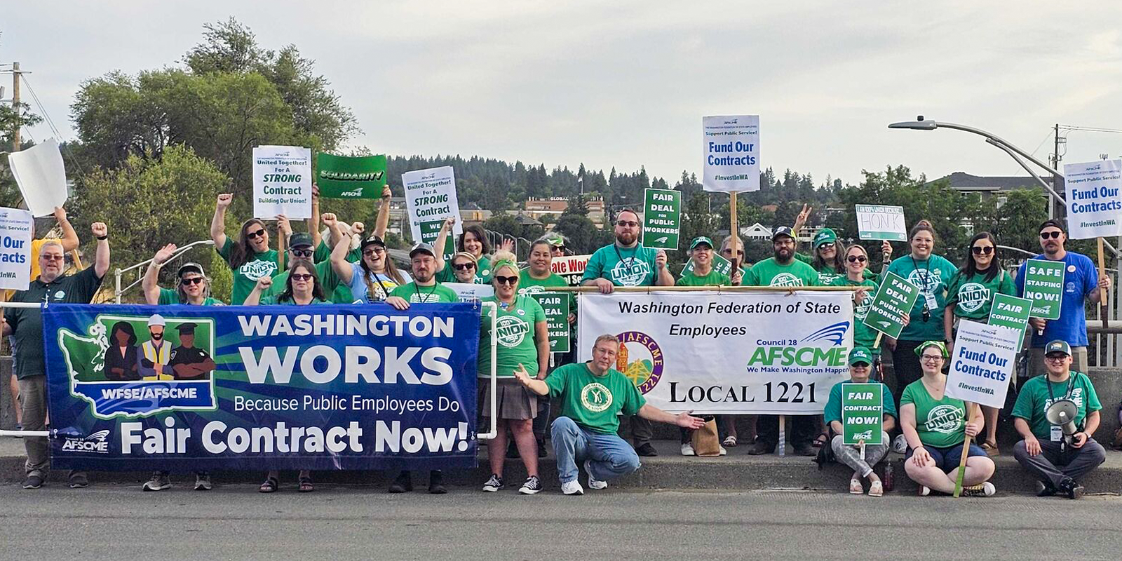 After months of negotiations, Washington state workers celebrate strong new contract 