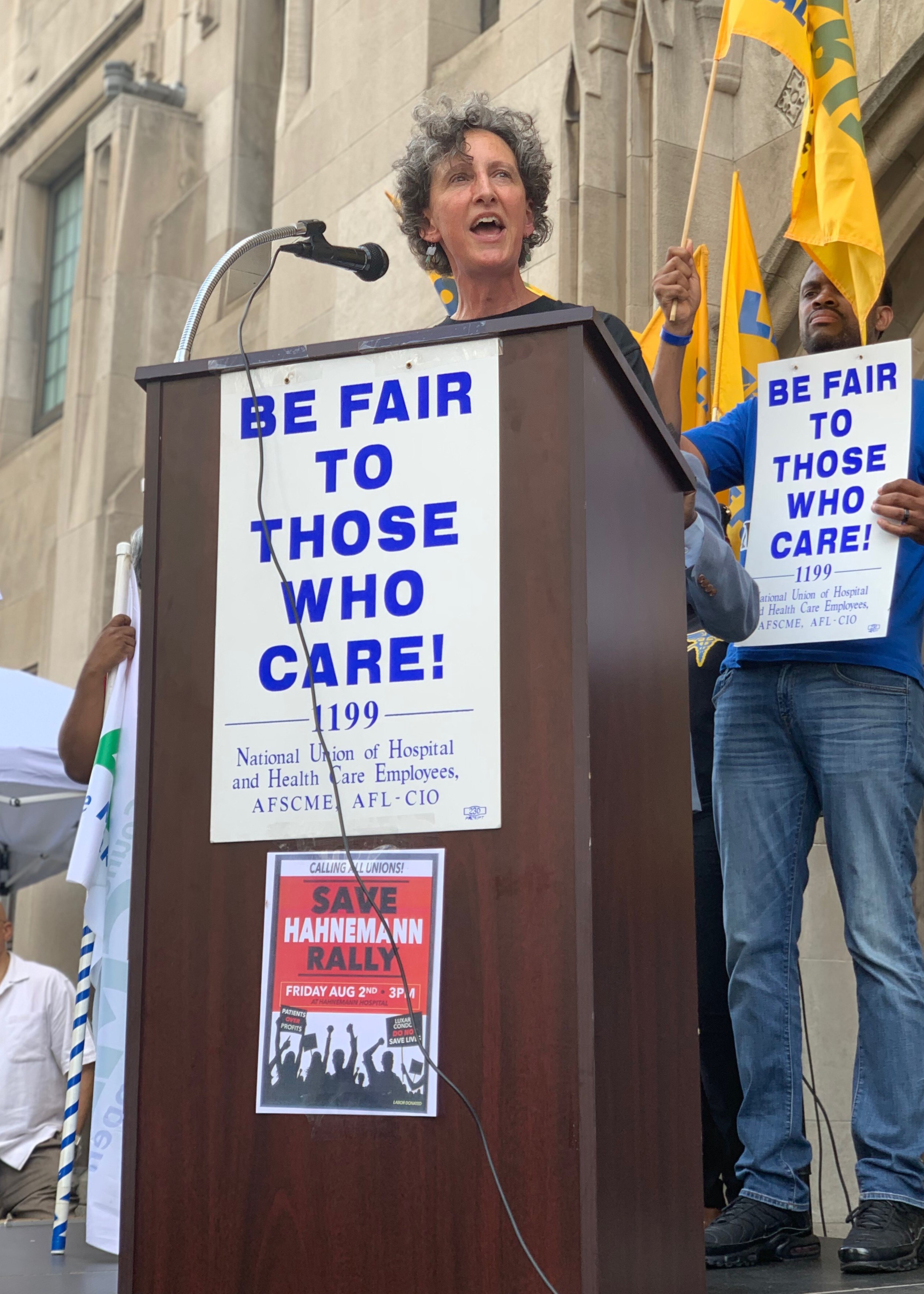 S-T McBride at PA Hospital Rally: ‘We Don’t Put Corporate Greed over Human Need’